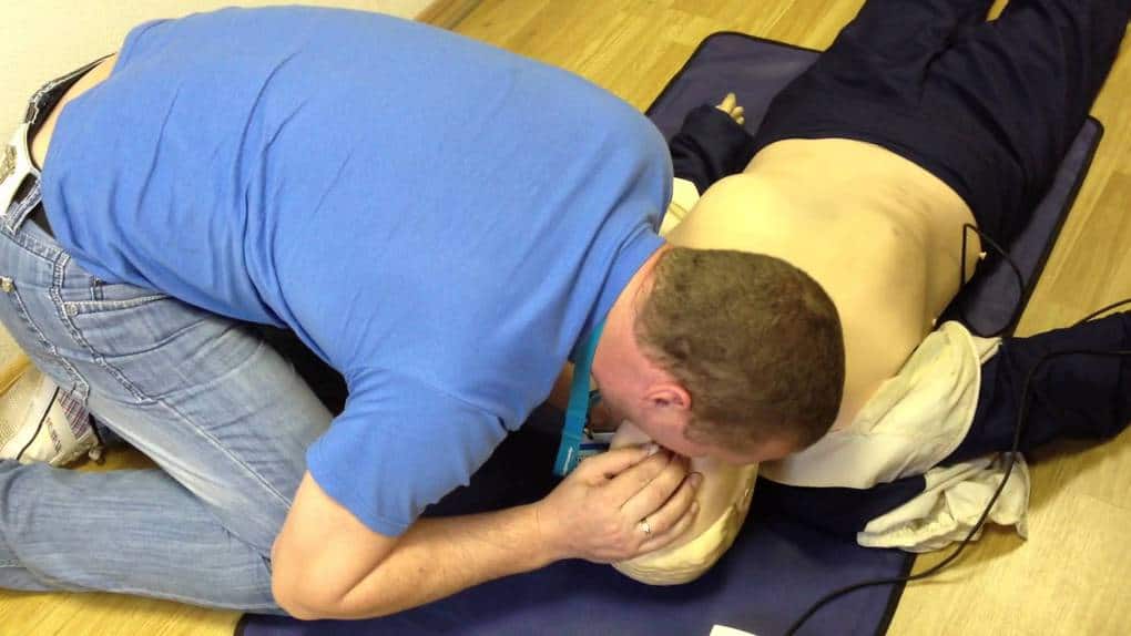 10 Basic First Aid Skills