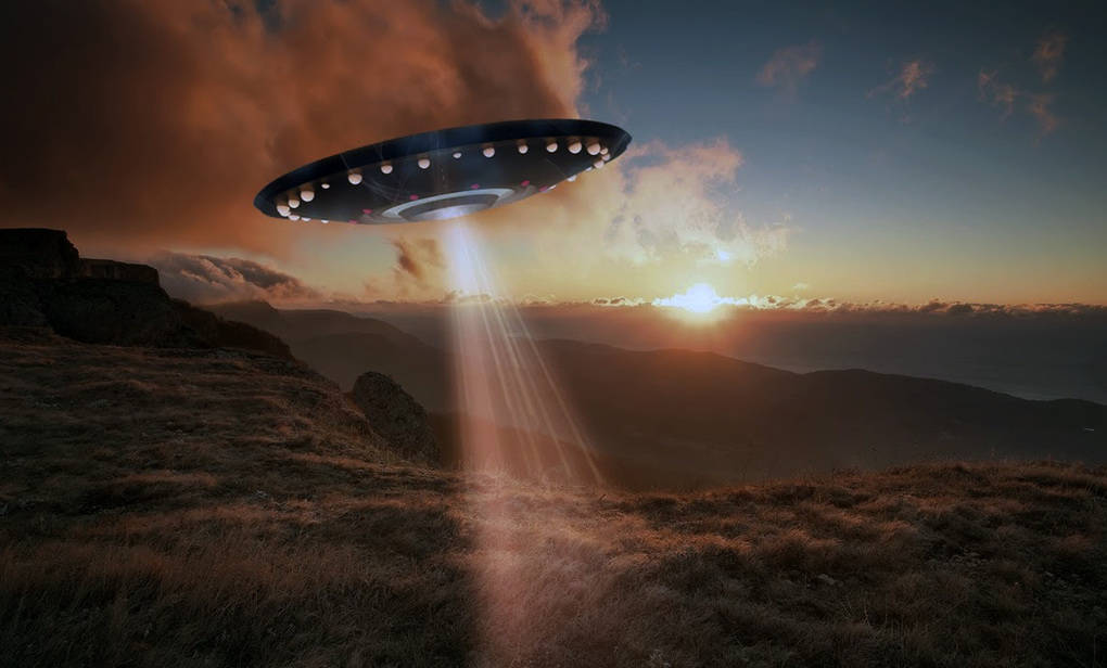 10 Bizarre Facts That Might Make You Believe Alien Life Exists