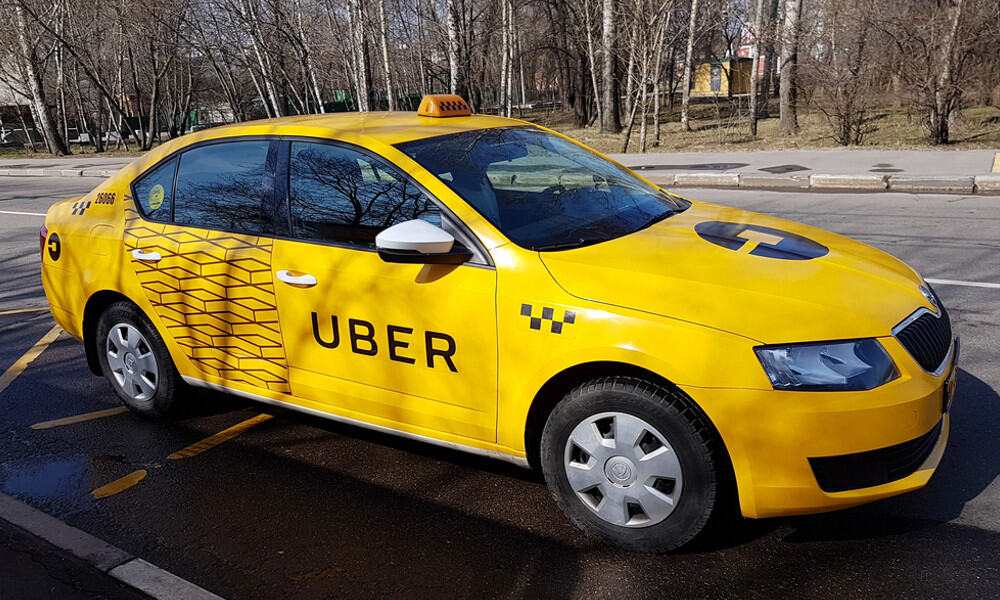 10 cheapest taxi services in Moscow for 2020