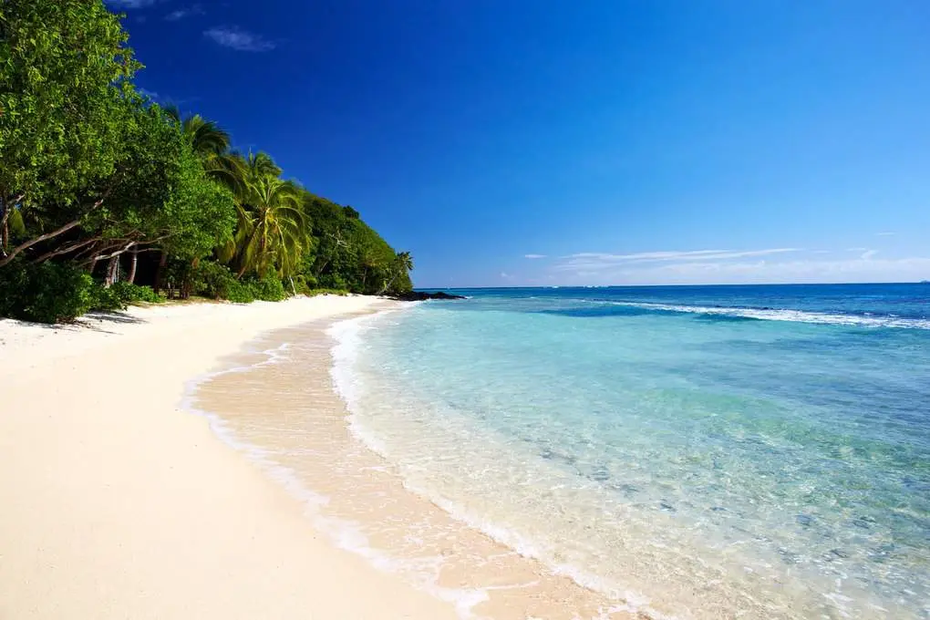 10 cleanest beaches in the world