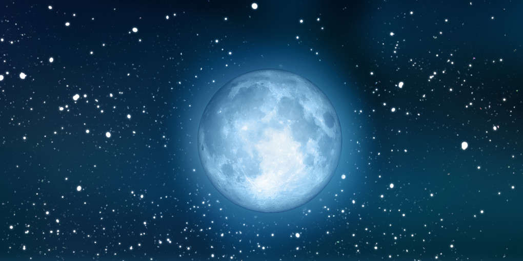 10 Facts About the Moon