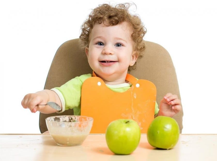 10 Foods Parents Should Introduce To Their Baby Before One Year Old