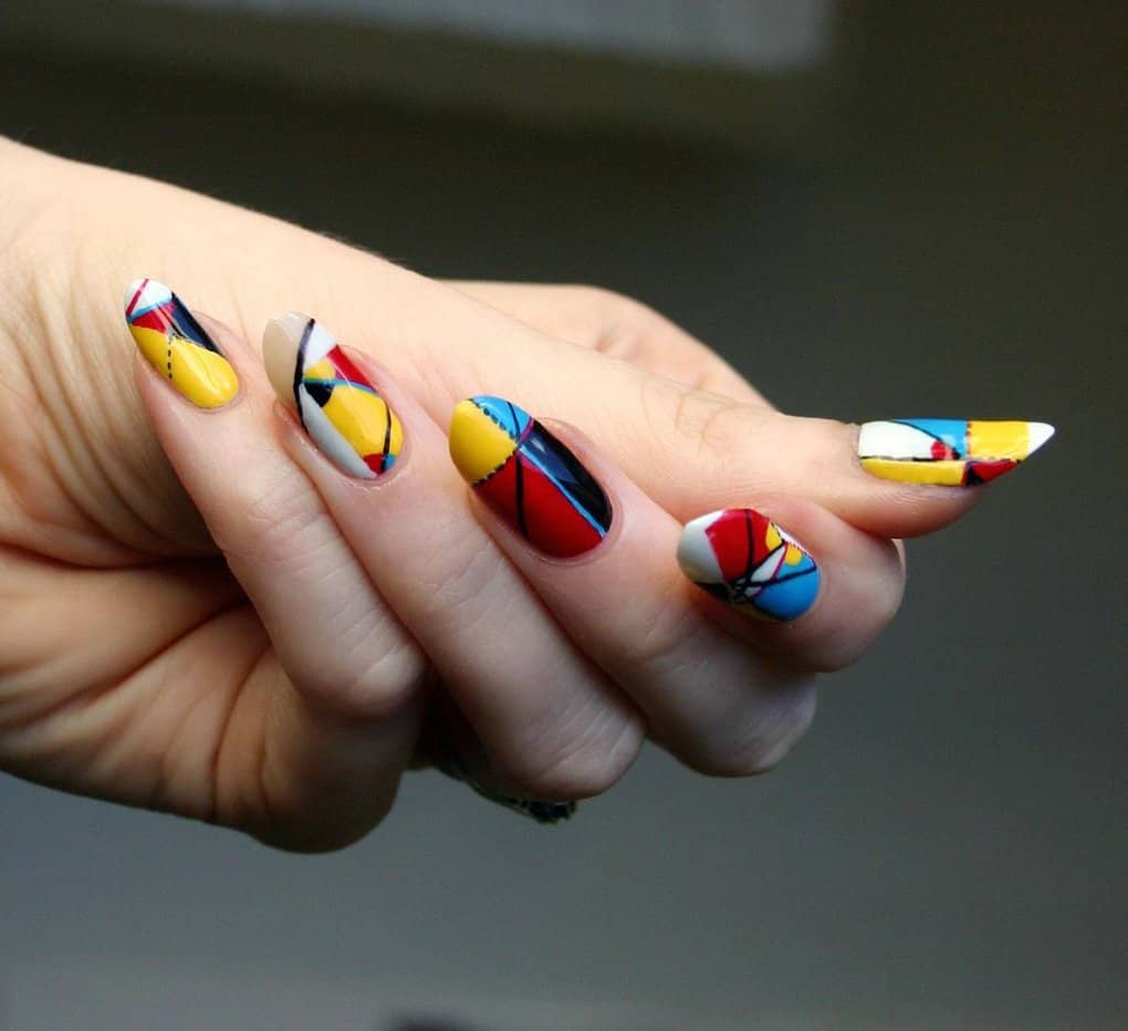 10 ideas how to take interesting pictures of manicure