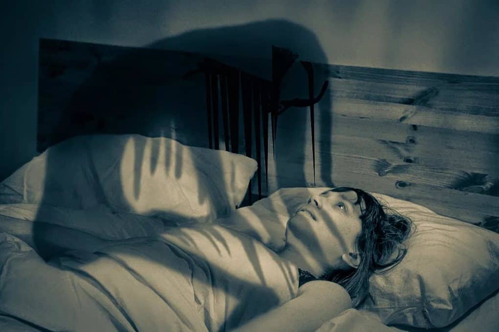 10 incredible strange things that happen to a person in a dream