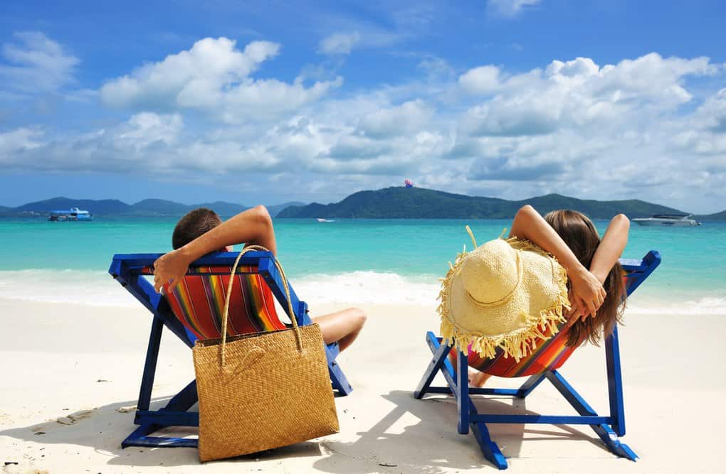 10 interesting and budget ideas how to spend a vacation