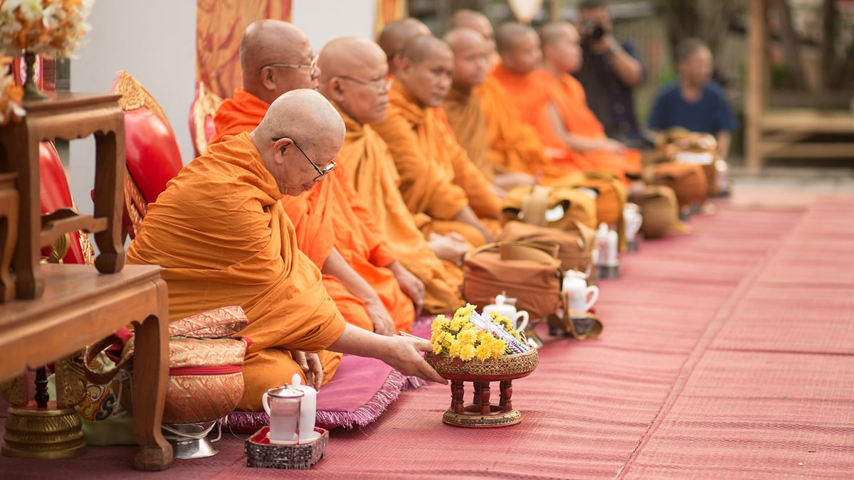 10 interesting facts about Buddhism