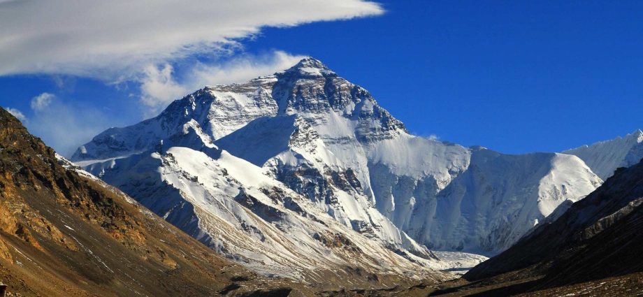 10 interesting facts about Everest &#8211; the highest mountain on our planet