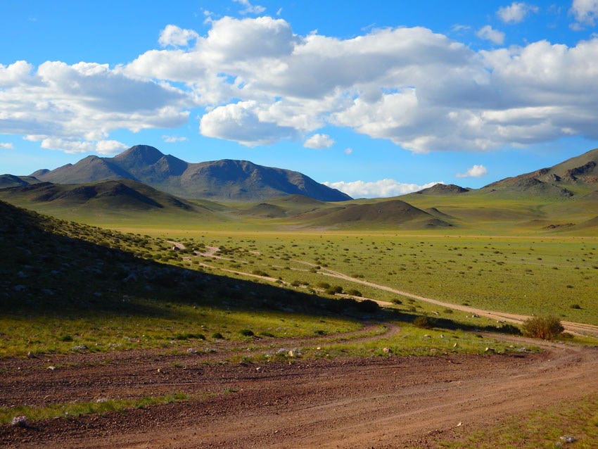 10 interesting facts about Mongolia - a country of endless steppes