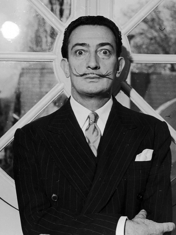 10 interesting facts about Salvador Dali - an extraordinary Spanish surrealist artist