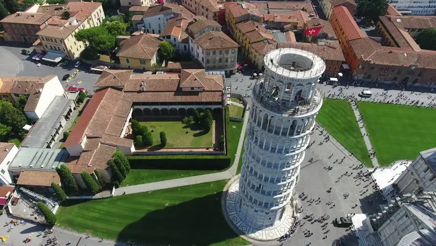 10 interesting facts about the Leaning Tower of Pisa - a unique piece of architecture