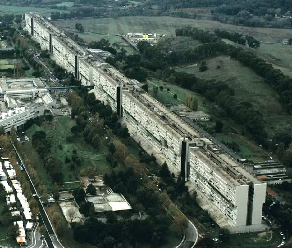 10 longest houses in the world, the length of which is measured in kilometers