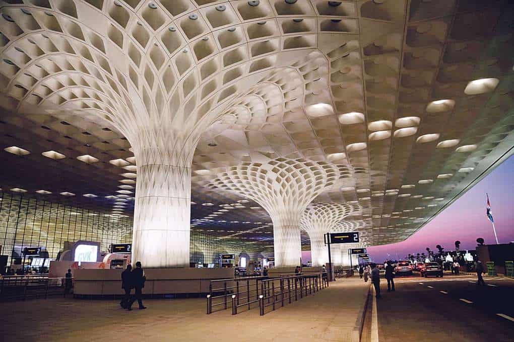 10 most beautiful airports in the world where you want to stay