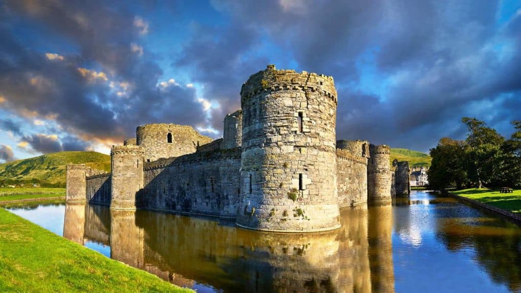 10 most beautiful castles in the world