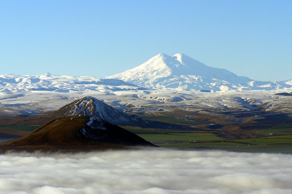 10 most beautiful natural attractions in Russia