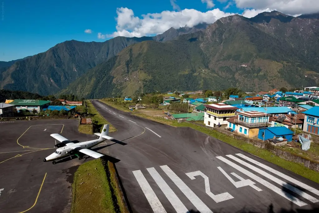 10 most dangerous airports in the world