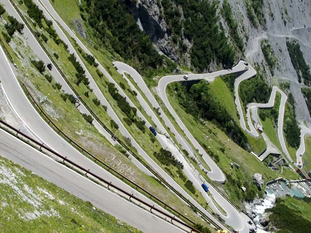 10 most dangerous roads in the world