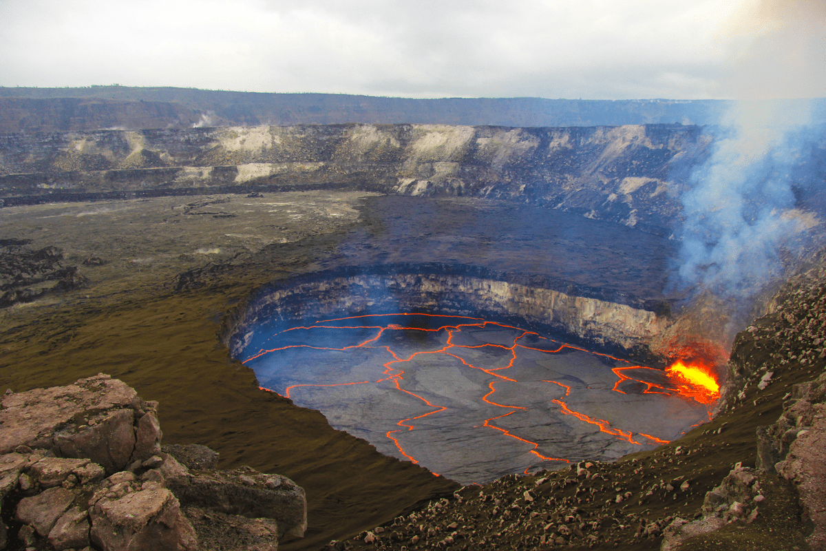 10 most dangerous volcanoes in the world