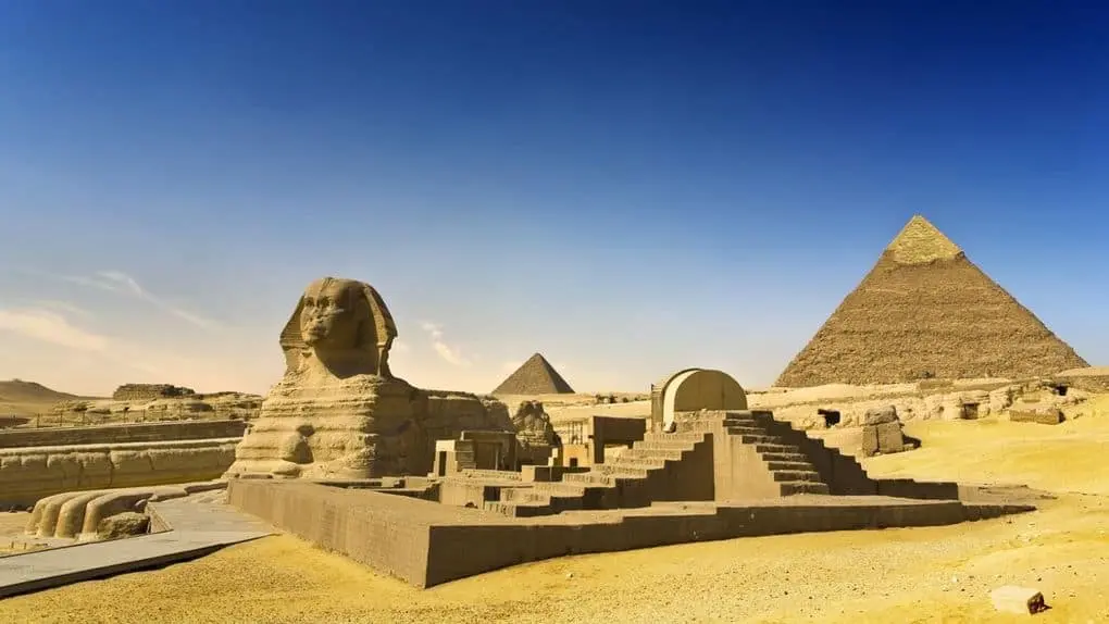 10 most famous landmarks in the world