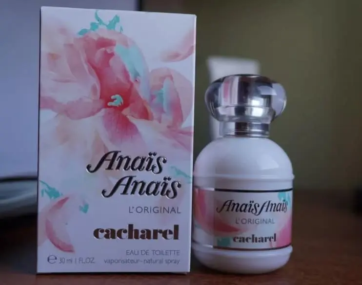 10 most popular fragrances from the past that our mothers used