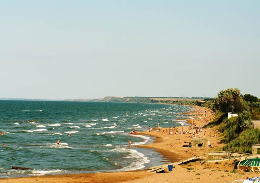 10 places for the cheapest seaside vacation in Russia