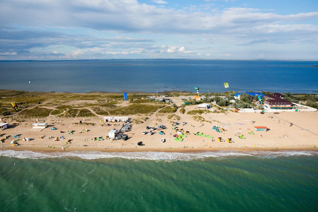 10 places for the cheapest seaside vacation in Russia