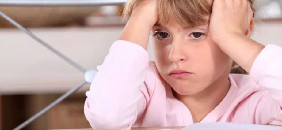 10 signs of depression in children