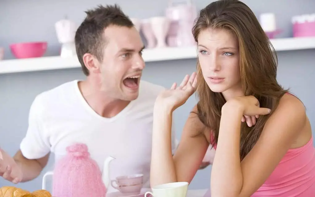 10 Signs Youre Dating an Abuser