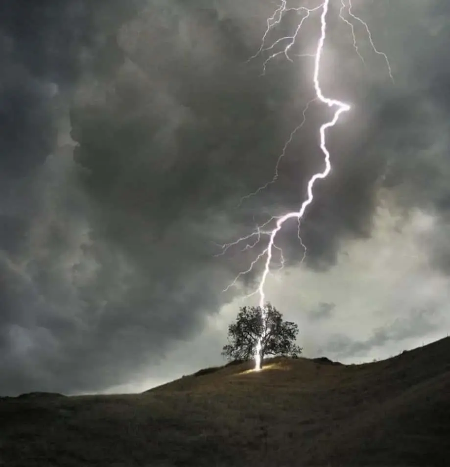 10 Surprising Facts About Lightning