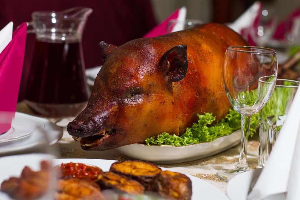 10 traditional dishes that people from different countries cook for Christmas