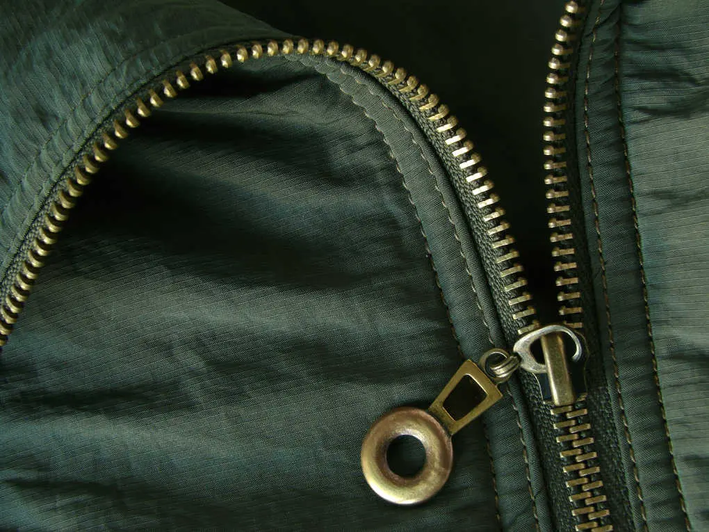 10 ways to spot quality clothing