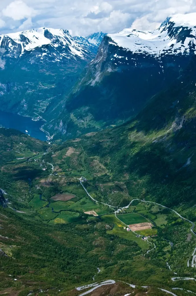 11 incredible roads in Norway that make you want to go