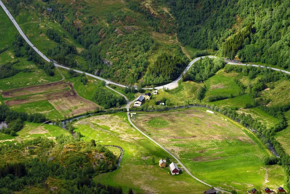 11 incredible roads in Norway that make you want to go