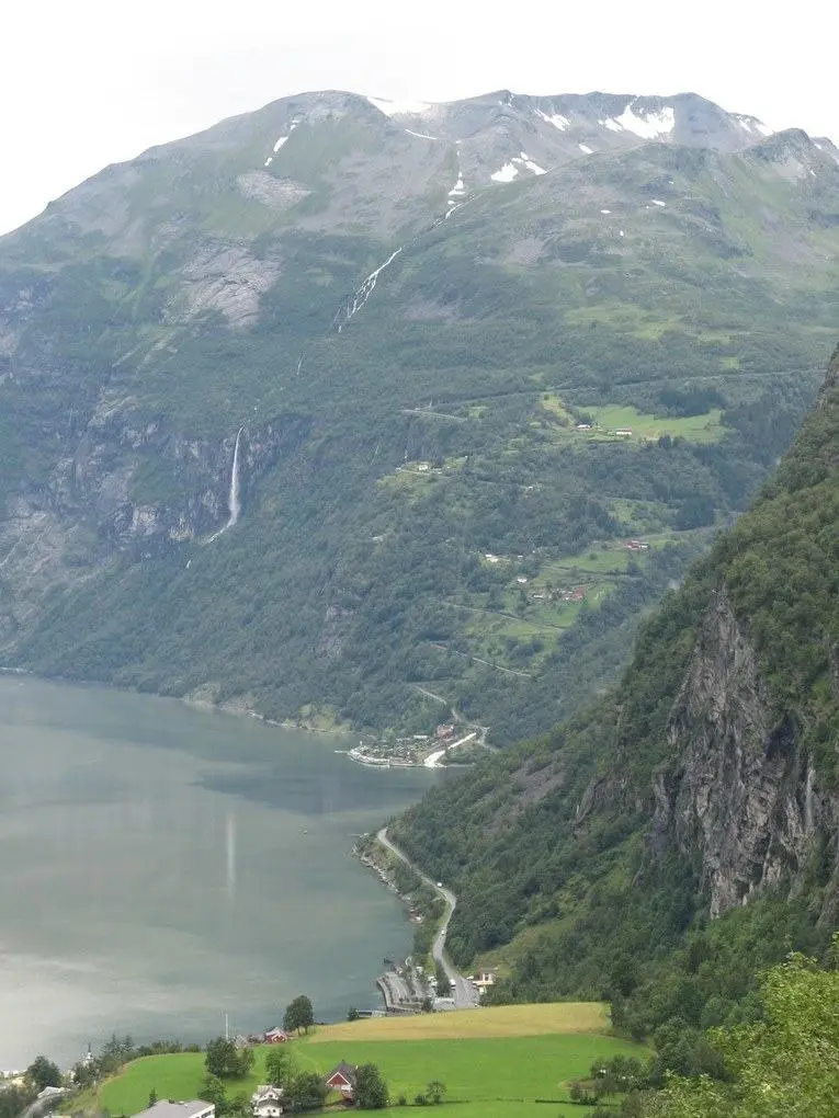 11 incredible roads in Norway that make you want to go