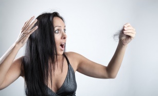 6 most common hair and scalp diseases and ways to detect them