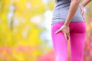 8 exercises to firm your thighs and buttocks. Improve your skin condition today!