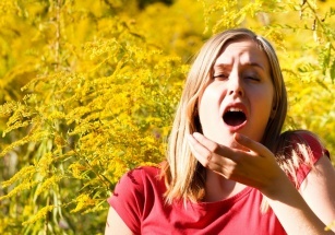 Allergy commonly known as sensitization. Check what its symptoms are!