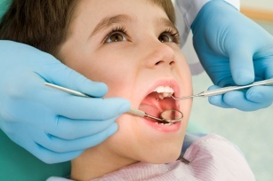 Caries has no holidays &#8211; take care of your toddler&#8217;s teeth