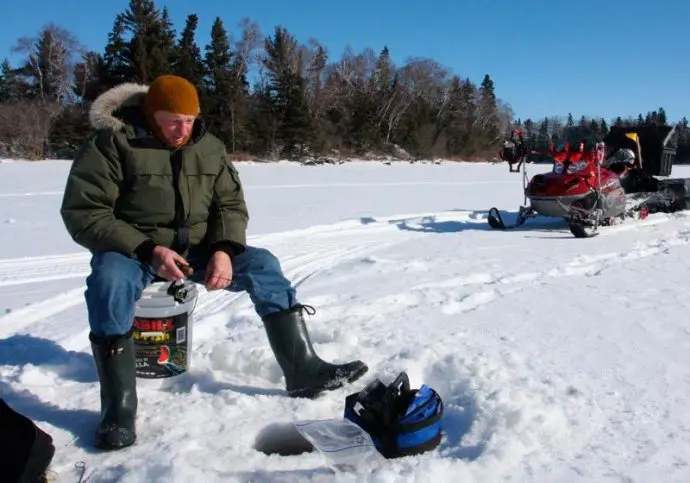 Catching a bream in winter: tackle, bait and bait, fishing technique