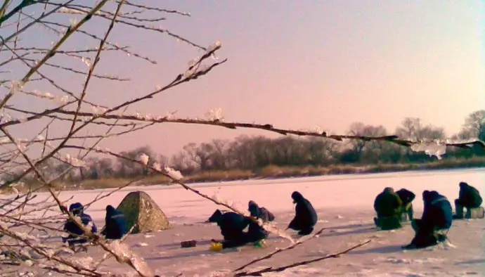 Catching a bream in winter: tackle, bait and bait, fishing technique