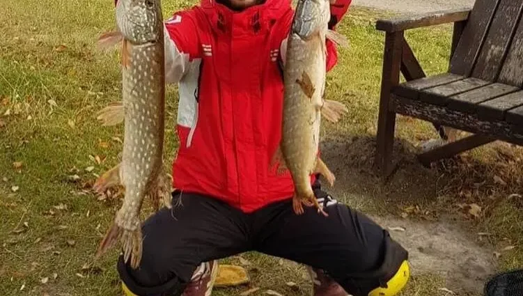 Catching pike on a jig