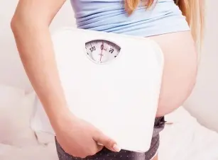 Correct weight during pregnancy. How to gain weight healthily?