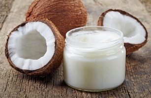 Discover 8 health benefits of coconut oil