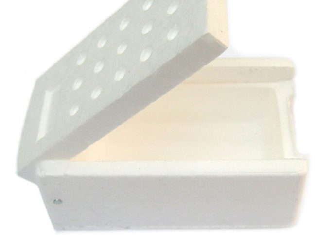 Do-it-yourself moth box for winter fishing: knee-length, foam plastic