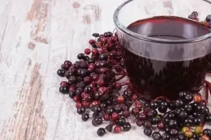 Elderberry &#8211; the best for colds!