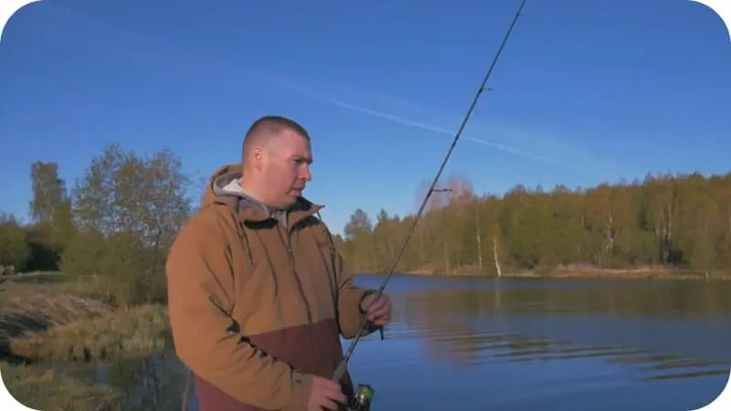 Features of spinning fishing during the spawning ban