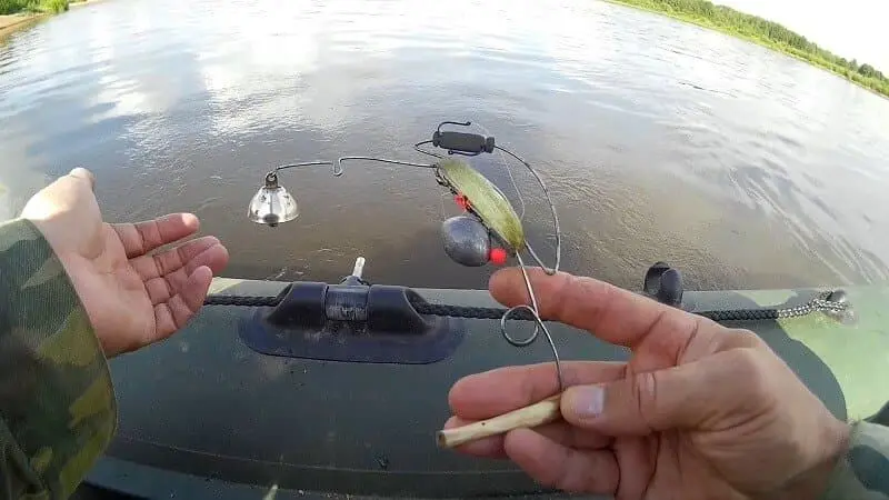 Fishing for bream from a boat with side rods