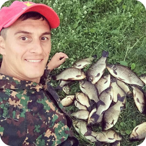 Fishing for crucian carp on the Donka