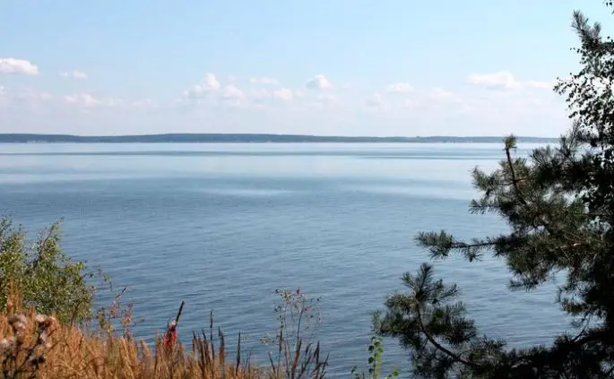 Fishing in the Nizhny Novgorod region: free and paid reservoirs
