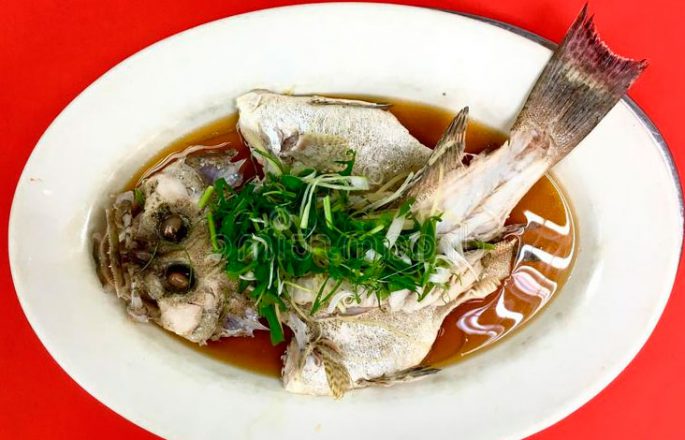 Grouper fish: description, habitat, useful properties, recipes