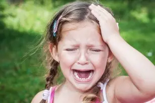 Headache in a child &#8211; what can be the causes?